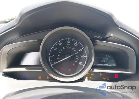 2018 Mazda Mazda3 Touring z USA, uszkodzony, nr VIN 3MZBN1V32JM216852